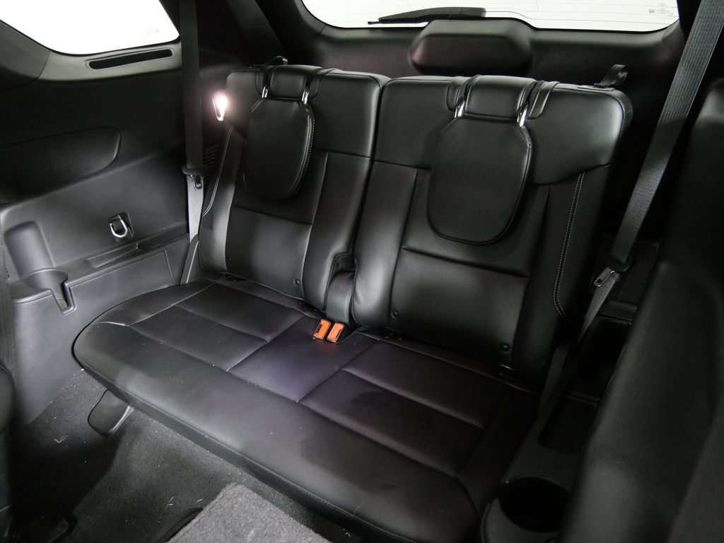 Used 2023 Ford Explorer ST w/ Equipment Group 401A AWD/4WD image 21