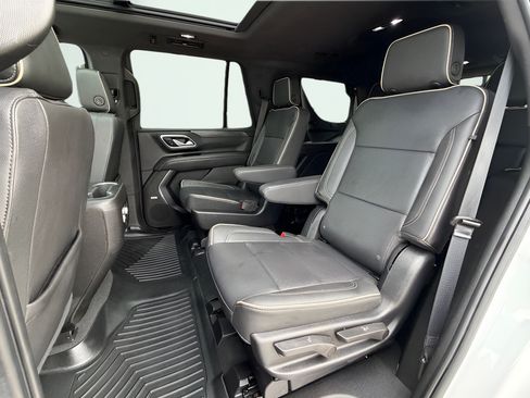 Used 2023 GMC Yukon SLT AWD/4WD image 27