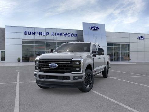 New 2026 Ford F250 Platinum AWD/4WD image 2