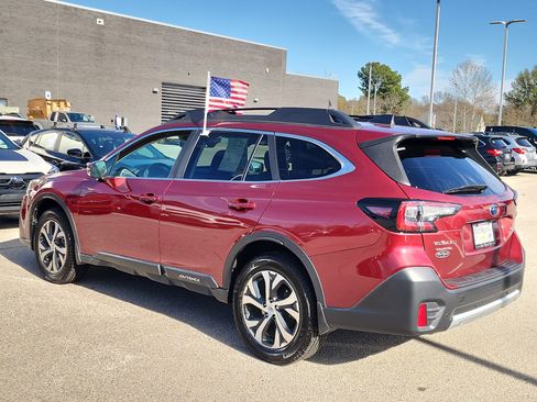 Used 2022 Subaru Outback Limited image 5