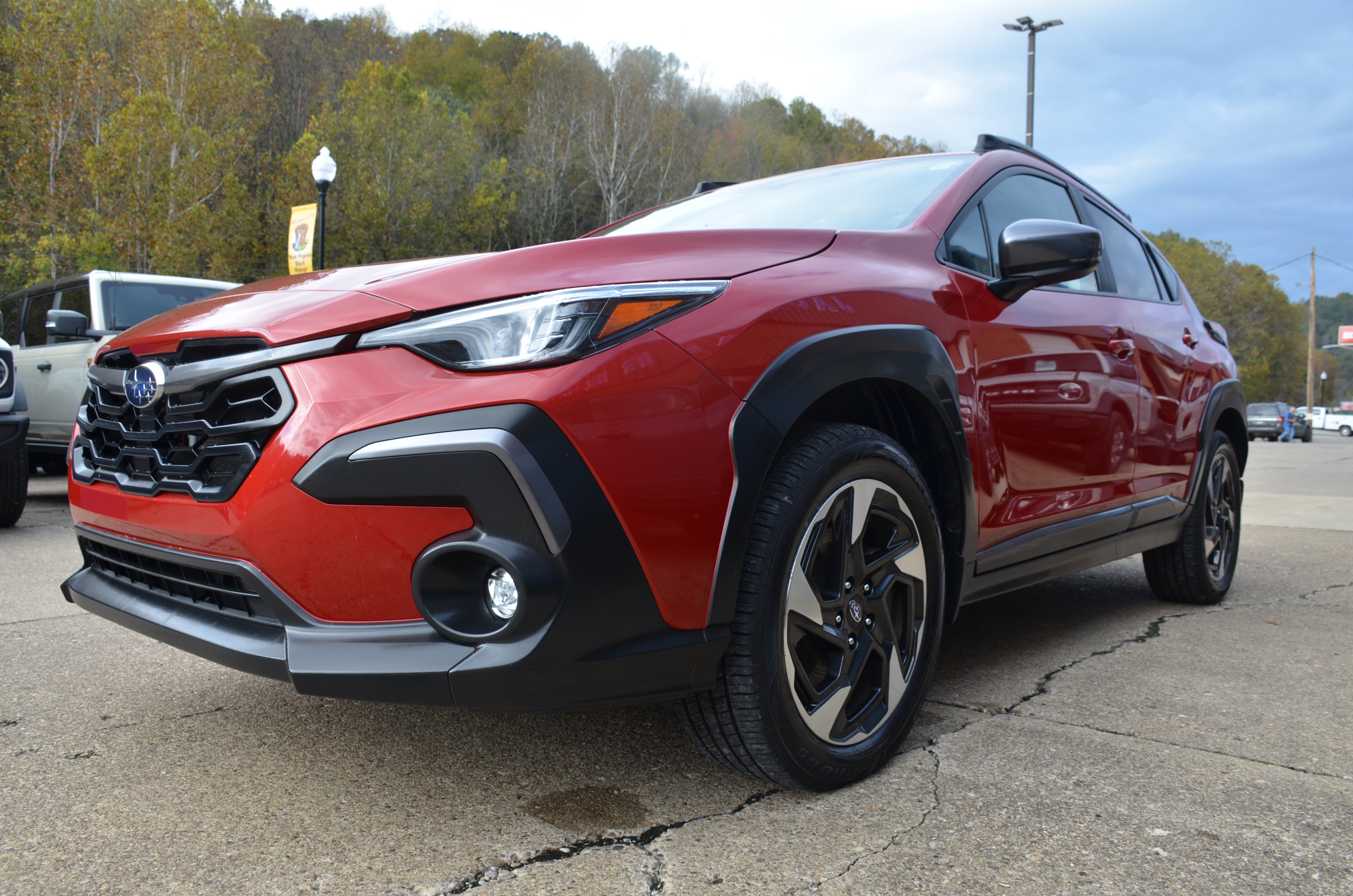 Used 2024 Subaru Crosstrek 2.5i Limited AWD/4WD image 3