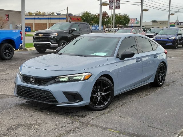 Used 2023 Honda Civic Sport image 4