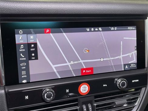 New 2026 Porsche Macan image 29