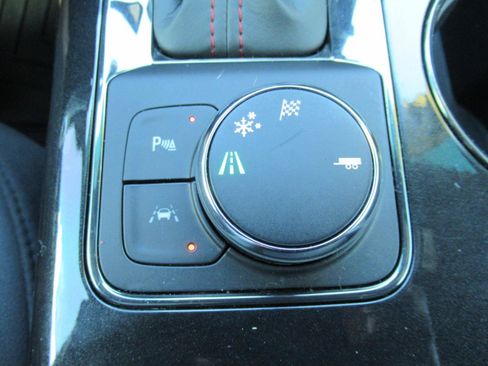 Used 2024 Chevrolet Blazer RS w/ Enhanced Convenience Package FWD image 27