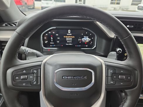 Used 2026 GMC Sierra 1500 Denali AWD/4WD image 4