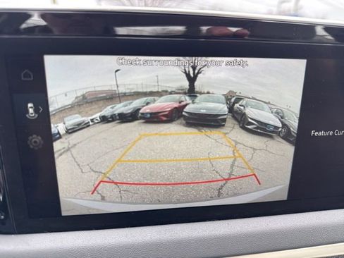 Used 2023 Hyundai Sonata SEL w/ Winter Weather Package image 10