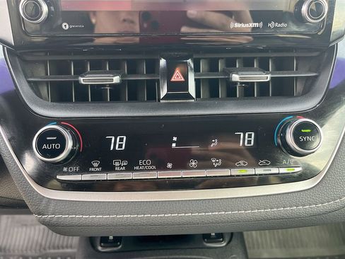 Used 2021 Toyota Corolla XSE image 15