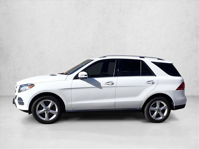 Used 2019 Mercedes-Benz GLE 400 4MATIC image 2