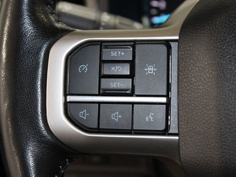 Used 2024 Ford Expedition Max XLT image 35