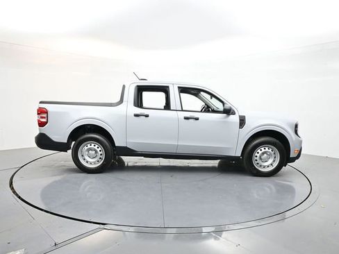 New 2026 Ford Maverick XL FWD image 8
