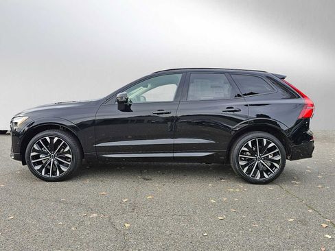 New 2026 Volvo XC60 B5 Ultra w/ Protection Package Premier image 4