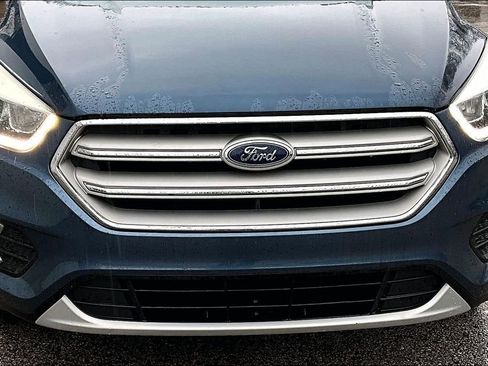 Used 2018 Ford Escape SEL image 32
