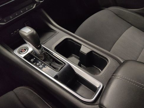 Used 2021 Nissan Sentra SV FWD image 26