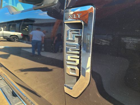 Used 2022 Ford F250 XLT w/ XLT Premium Package image 20