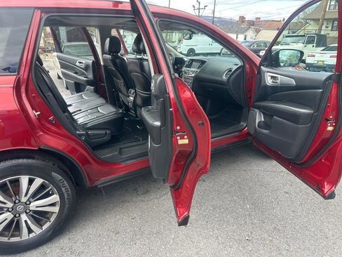 Used 2017 Nissan Pathfinder SL w/ SL Premium Package AWD/4WD image 36
