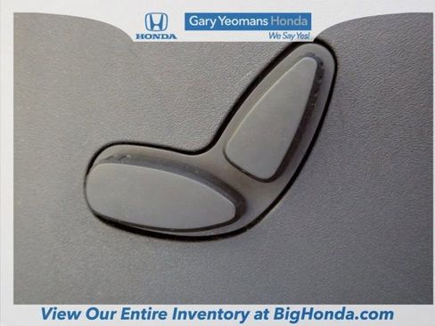 Used 2020 Ford Transit Connect XLT image 24