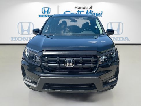 Certified 2025 Honda Ridgeline RTL image 2
