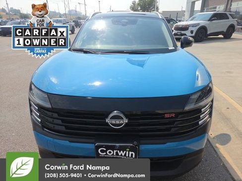 Used 2025 Nissan Kicks SR w/ SR Premium Package AWD/4WD image 2