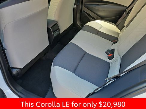 Used 2024 Toyota Corolla LE FWD image 33