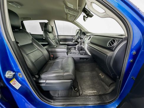 Used 2018 Toyota Tundra SR5 w/ SR5 Upgrade Package RWD image 29