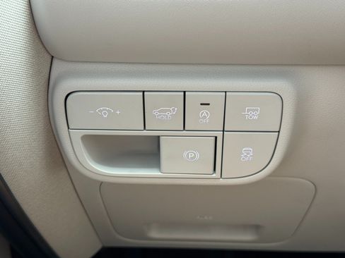Used 2026 Hyundai Palisade Calligraphy FWD image 19