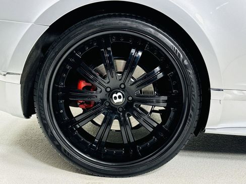 Used 2013 Bentley Continental GT image 37