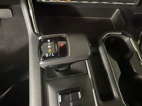 Used 2022 GMC Sierra 1500 AT4 w/ AT4 Premium Package AWD/4WD image 20