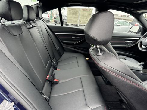 Used 2017 BMW 330i xDrive Sedan image 35