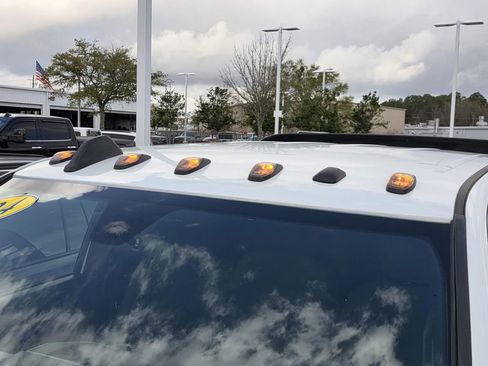 Used 2024 RAM 3500 Tradesman w/ Chrome Appearance Group image 24