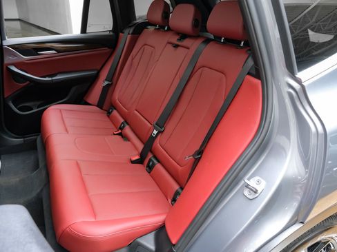 Used 2024 BMW X3 sDrive30i w/ Premium Package RWD image 48