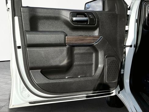 Used 2019 Chevrolet Silverado 1500 LT w/ All-Star Edition image 18