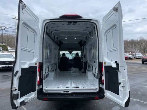 New 2026 Ford Transit 250 148 High Roof Extended image 9