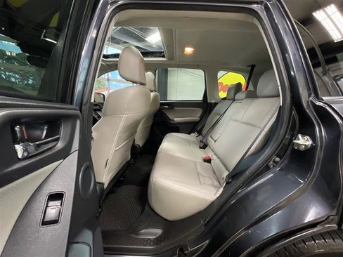 Used 2018 Subaru Forester 2.5i Limited image 19