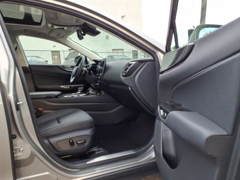 Used 2023 Lexus NX 350 AWD image 12