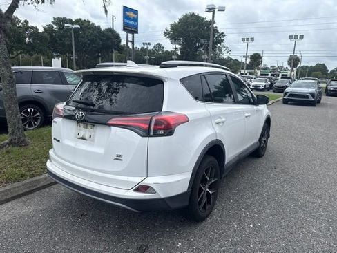 Used 2017 Toyota RAV4 SE AWD/4WD image 2