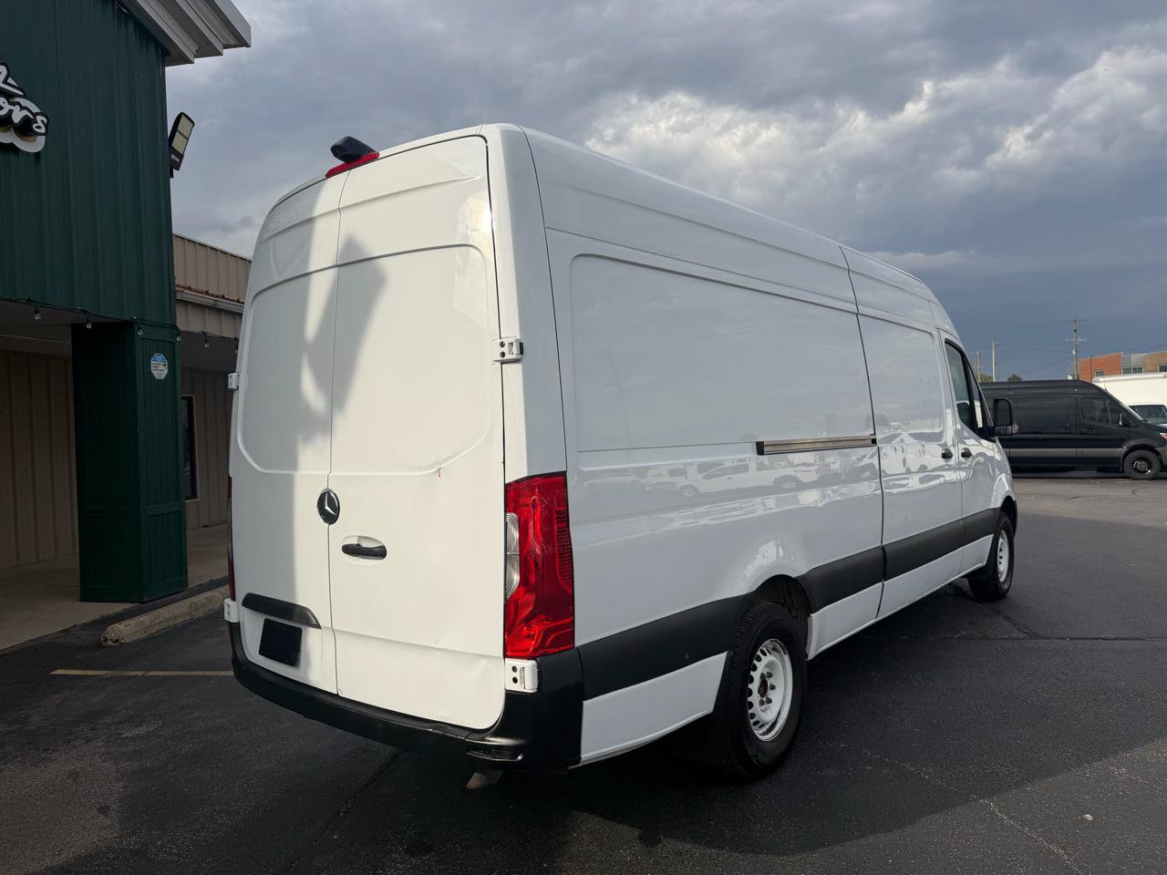 Used 2020 Mercedes-Benz Sprinter 2500 w/ Driver Convenience Package image 3