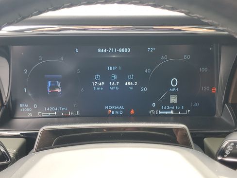 Used 2024 Lincoln Navigator Black Label AWD/4WD image 12