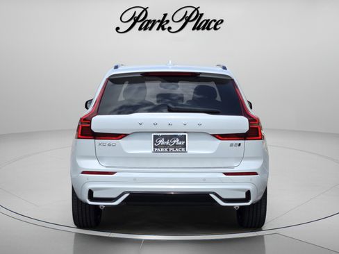 Used 2026 Volvo XC60 B5 Plus w/ Protection Package Premier AWD/4WD image 4