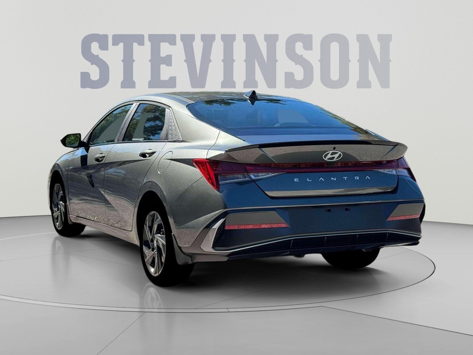 New 2026 Hyundai Elantra SEL Sport FWD image 5