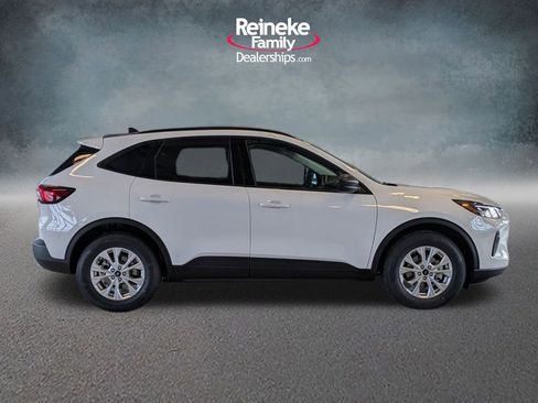 New 2026 Ford Escape Active FWD image 4