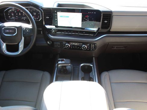 Used 2025 GMC Sierra 1500 SLT w/ SLT Premium Package AWD/4WD image 41