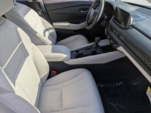 Certified 2023 Honda Accord EX image 20