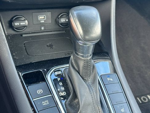 Used 2020 Hyundai Ioniq Limited FWD image 30