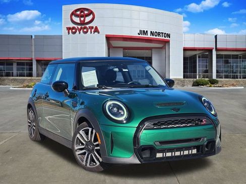 Used 2024 MINI Cooper S image 1