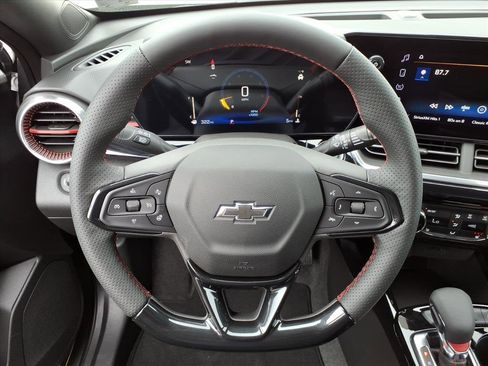 New 2026 Chevrolet Trax RS w/ Driver Confidence Package image 11