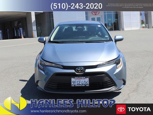 Used 2023 Toyota Corolla LE FWD image 4
