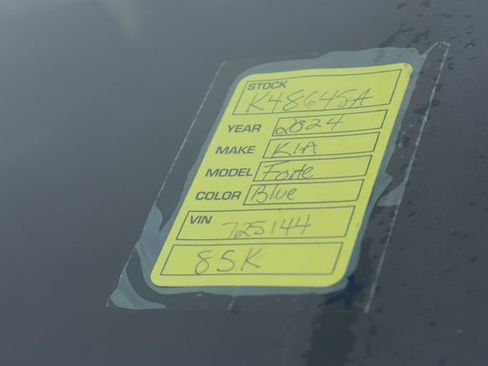 Used 2024 Kia Forte LXS w/ LXS Technology Package image 30