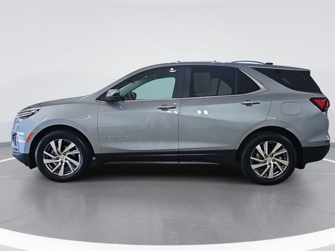 Used 2024 Chevrolet Equinox LT FWD image 7