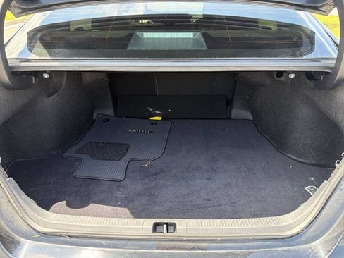 Used 2023 Toyota Camry SE FWD image 19