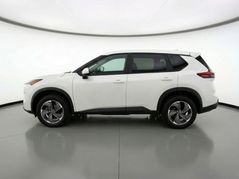 Used 2025 Nissan Rogue SV FWD image 5